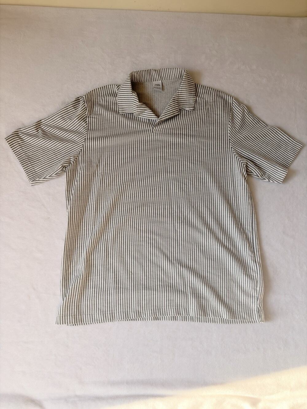 Zara Men’s XL Blue White Striped Polo Shirt Textured Knit